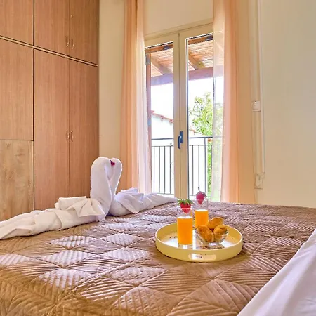 Apartment Angeliki's House *